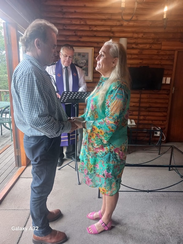 Wedding ceremony by Dr. Gerrit Rademeyer in Piketberg