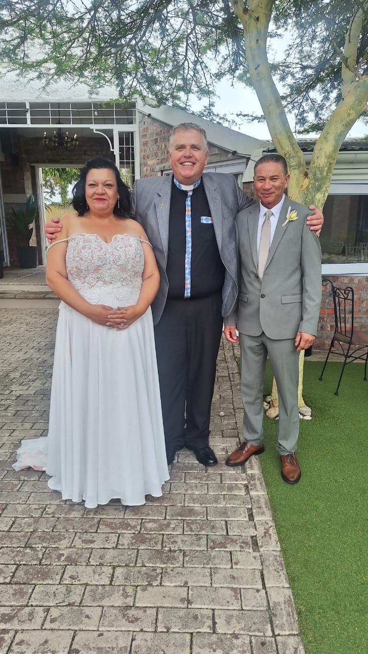 Wedding ceremony by Dr. Gerrit Rademeyer in Piketberg